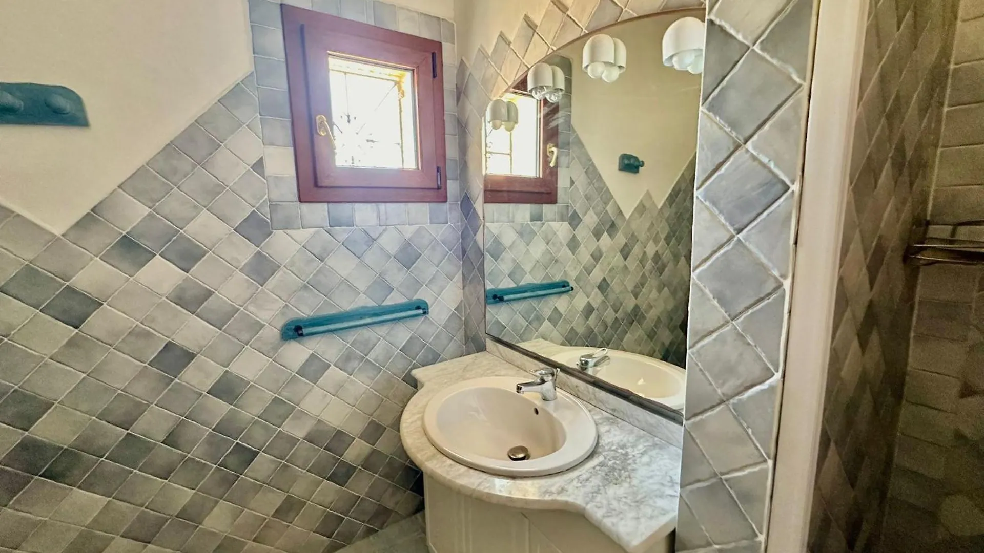 Villa Monti Corru Cannigione 0*,  Olaszország